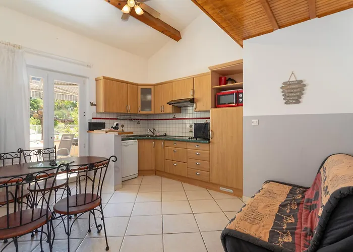 2 Entre 2 Et 4 Personne Ferienhaus Reynès