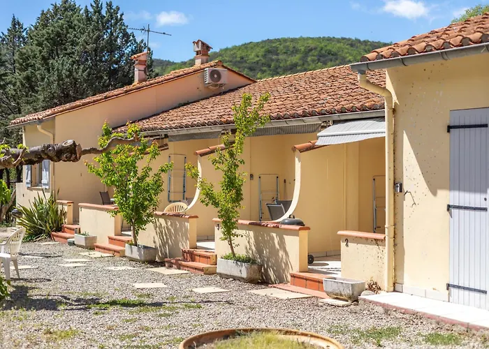 Ferienhaus 2 Entre 2 Et 4 Personne Reynès